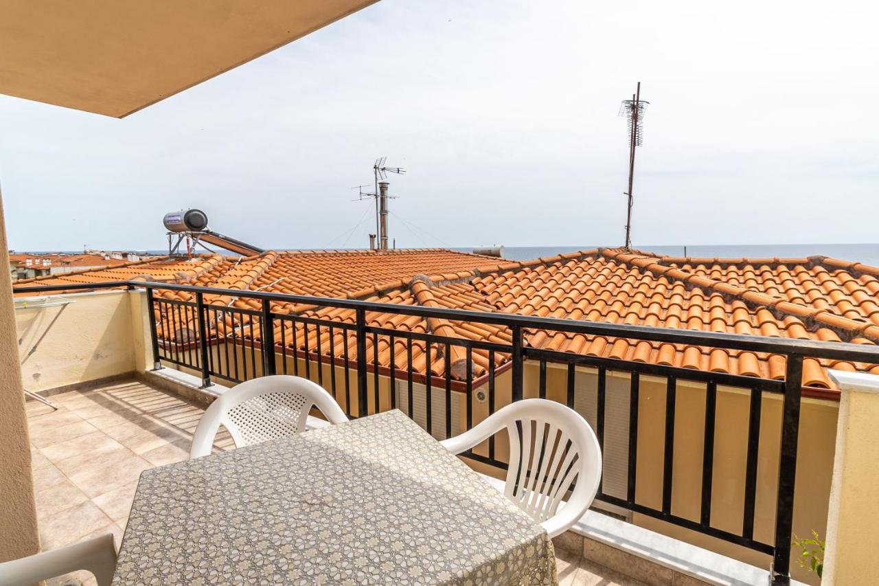 Sunday Mood Apartment Nea Skioni Exterior photo