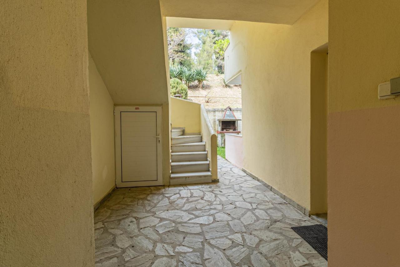Sunday Mood Apartment Nea Skioni Exterior photo
